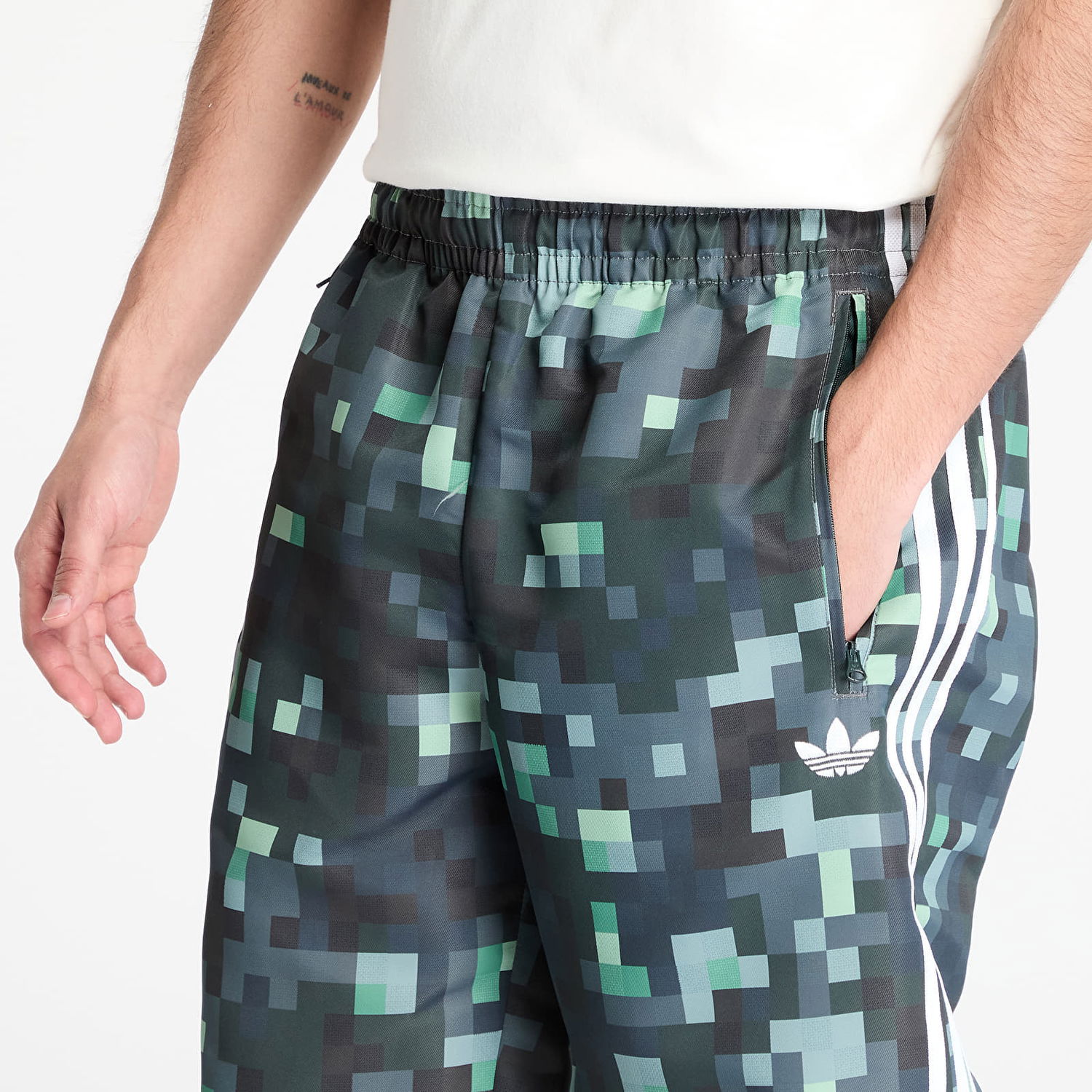 Комплект adidas Originals Originals x Minecraft Pixelated Camo Track Pants Зелено | JZ9922, 1