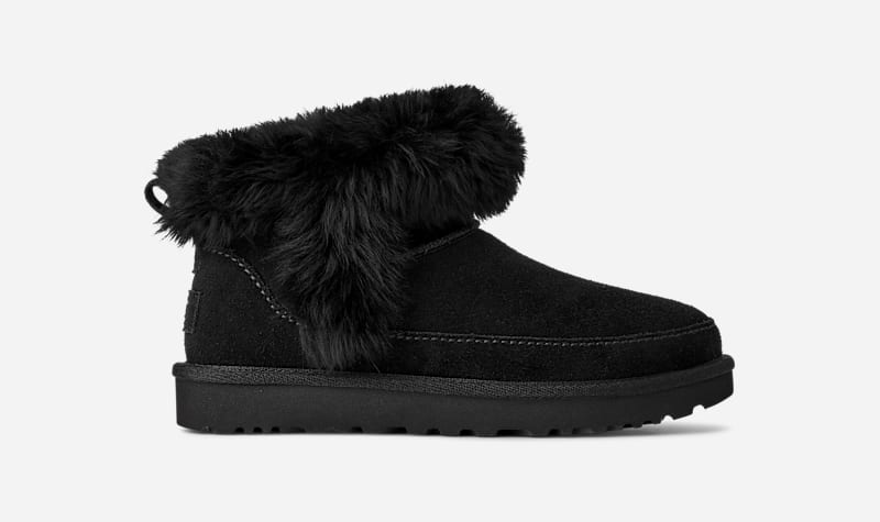 Кецове и обувки UGG Suede Classic Ultra Mini Chalet Boot Черно | 1173832-BLK