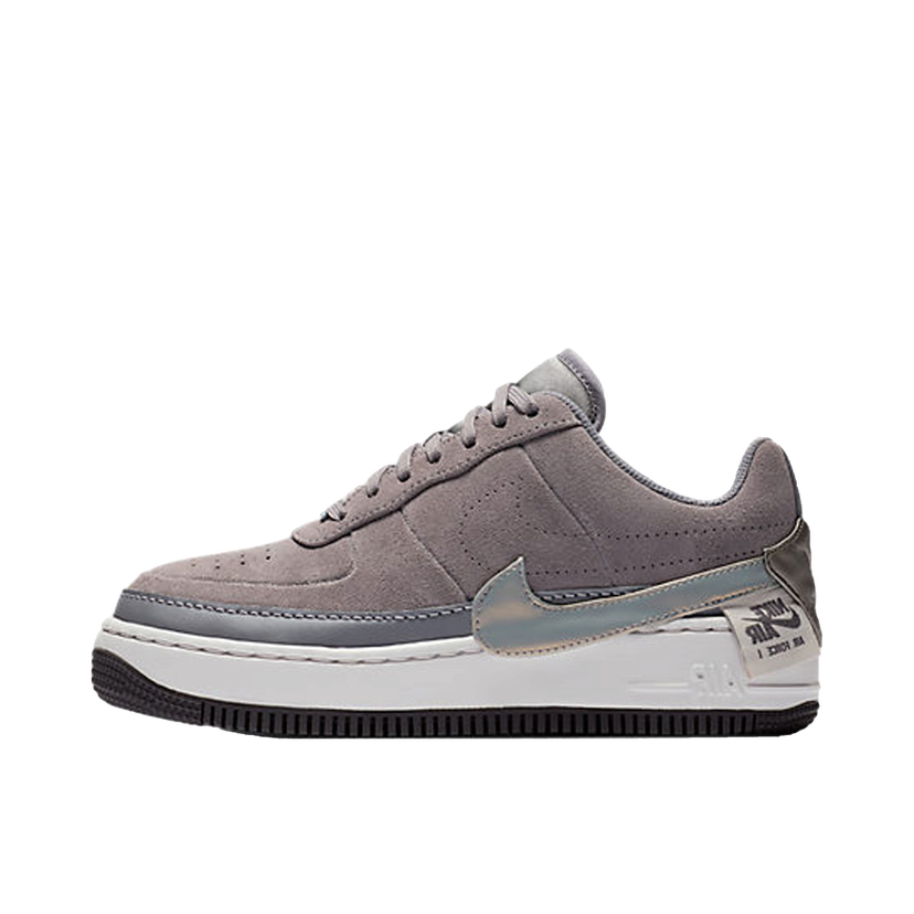 Кецове и обувки Nike Air Force 1 Jester XX Gunsmoke W Сиво | BQ3163-001