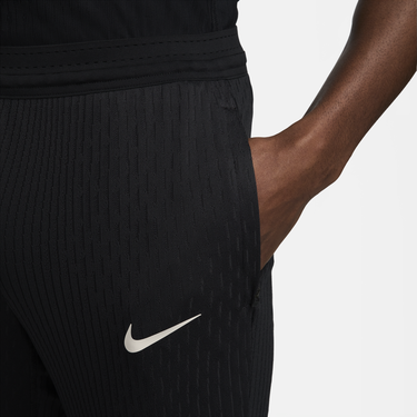 Панталони Nike Dri-FIT ADV Liverpool FC Strike Elite Черно | FN9307-010, 3