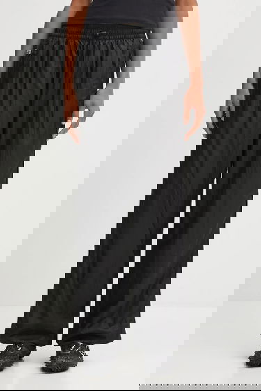 Спортни панталони Puma PUMA x ROSÉ Wide Leg Track Pants Черно | 633796, 0