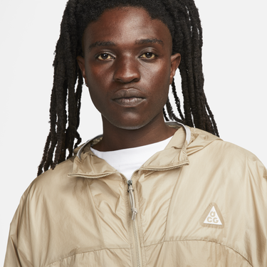 Ветровка Nike ACG „Cinder Cone“ Windproof Jacket Бежово | DB0978-247, 1