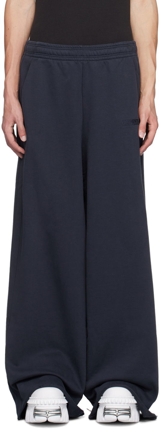 Спортни панталони VETEMENTS Navy Embroidered-Logo Sweatpants Тъмно синьо | UA65SP165N, 0