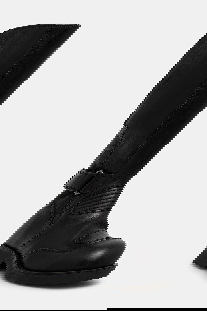 Кецове и обувки Maison Margiela MM6 Maison Margiela Tall Leather Boots with Buckle and Flat Heel Черно | S66WW0100.P7431.T8013, 0