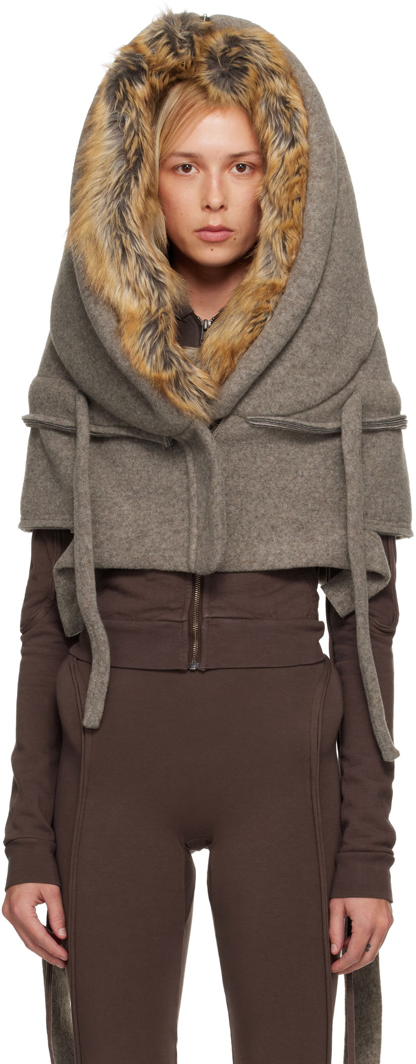 Палта Ottolinger Ottolinger Super Furry Hooded Cape Сиво | 129-903328-01