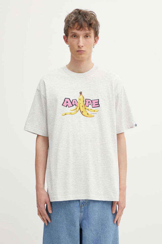 Theme Main Banana Peel Graphic Short Sleeve T-Shirt