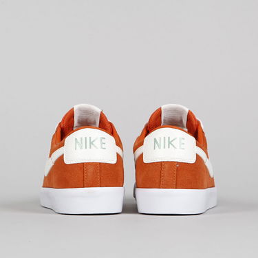 Кецове и обувки Nike SB Blazer Low GT Оранжево
 | 704939-801, 2