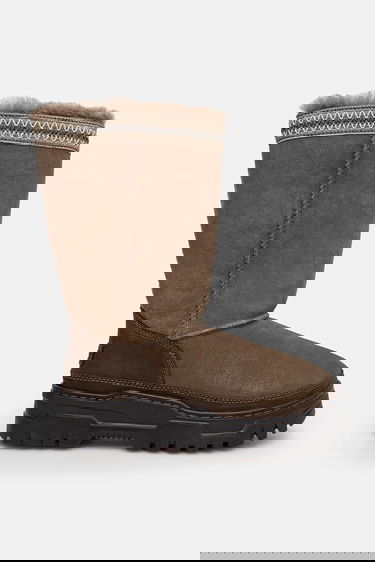 Кецове и обувки UGG Winter Boot Classic Tall Trailgazer Кафяво | 1158323.HCK, 1