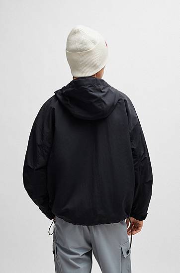 Парка BOSS Hooded Windbreaker with Logo Badge Черно | 50505432, 1