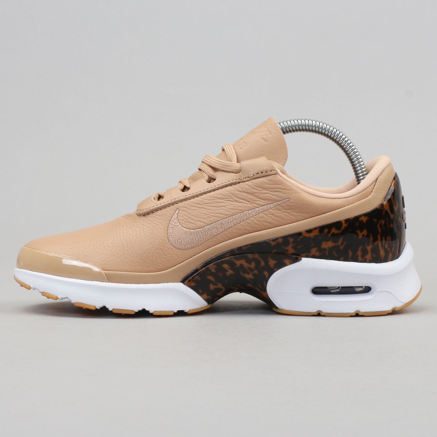 Кецове и обувки Nike W Air Max Jewell LX Бежово | 896196-200, 1