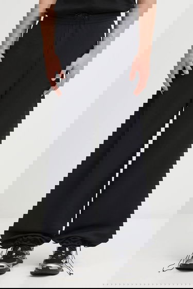 Панталони Maison Margiela MM6 Maison Margiela x Salomon Waffle-Knit Wide-Leg Trousers Черно | SH0KA0058.M20139.899, 3