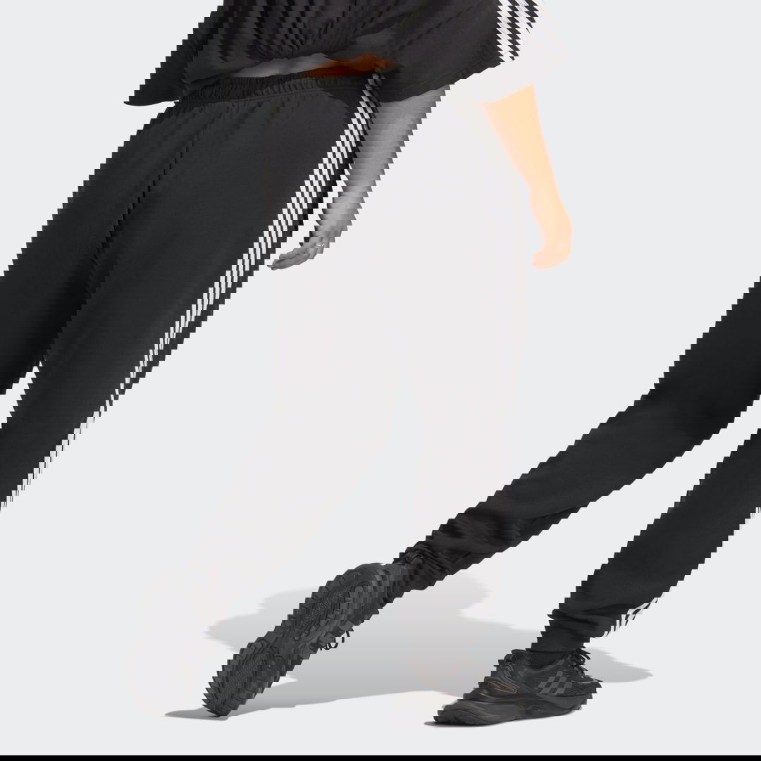 Спортни панталони adidas Originals Future Icons 3-Stripes Regular Pants Черно | HT4703, 1