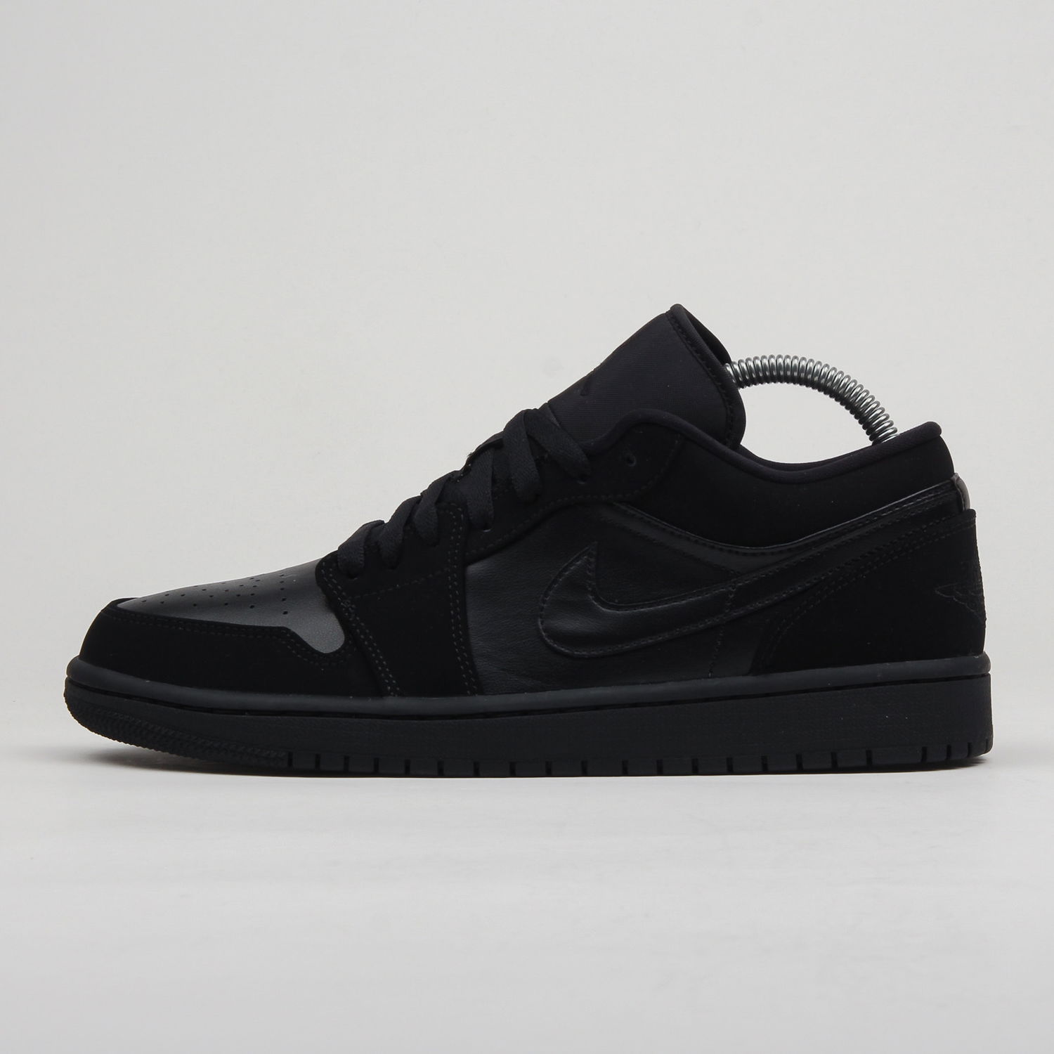 Кецове и обувки Jordan Air Jordan 1 Retro Low "Triple Black" Черно | 553558-025, 0