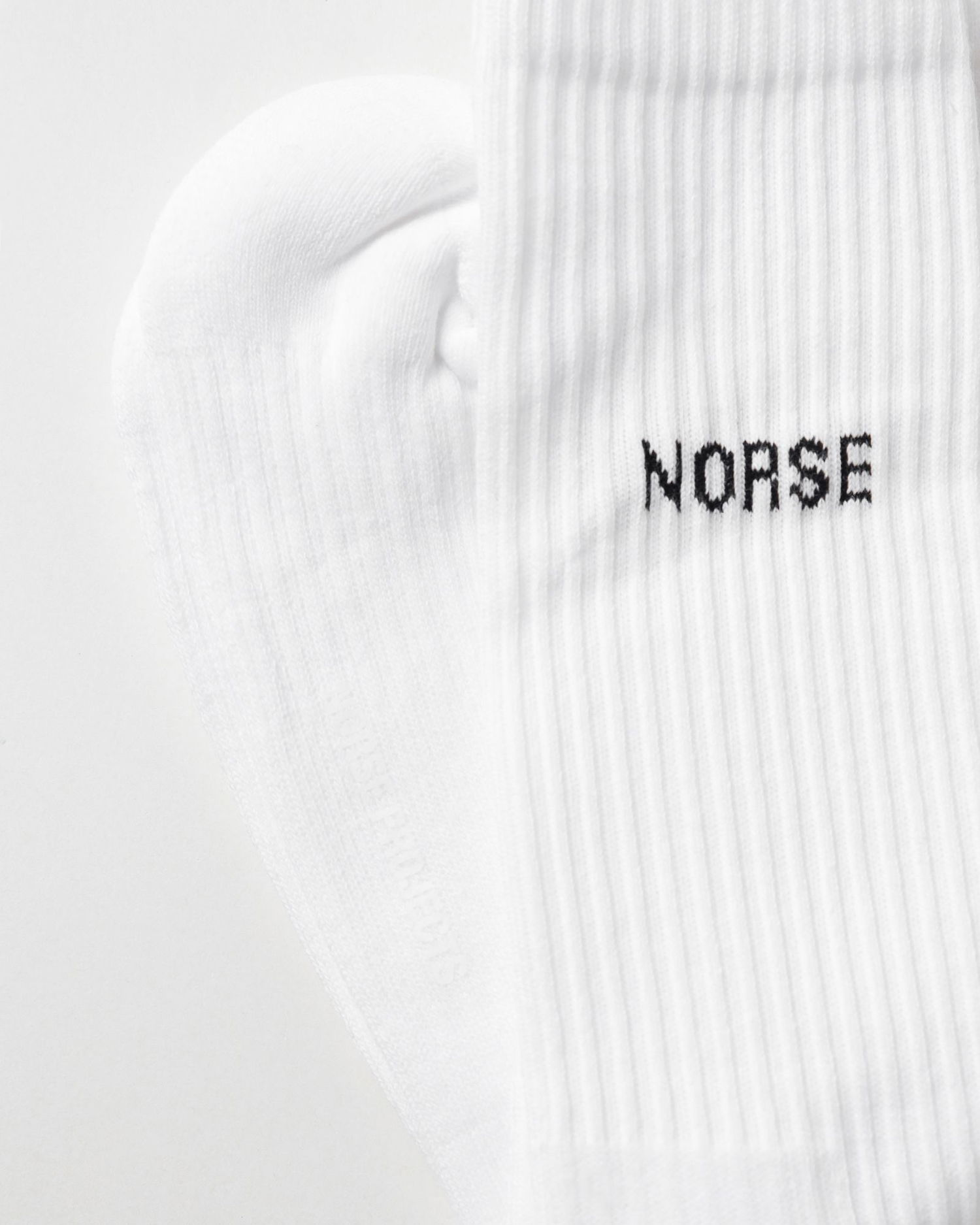 Чорапи NORSE PROJECTS Bjarki Logo Socks Бяло | 5711610159761, 1