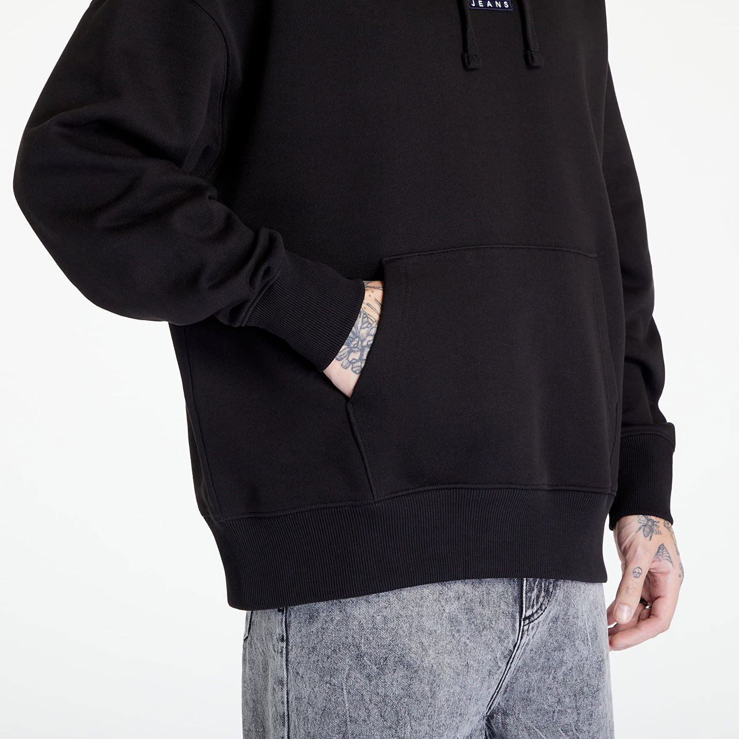 Суитчър Tommy Hilfiger Badge Hoodie Черно | DM0DM10904 BDS, 1