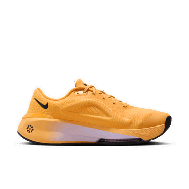 Кецове и обувки Nike Versair Жълто | DZ3547-705, 2