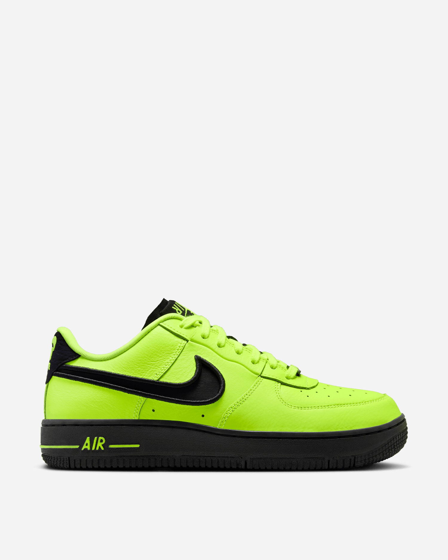 Кецове и обувки Nike Air Force 1 Low "Volt" W Жълто | FJ7409-700, 1