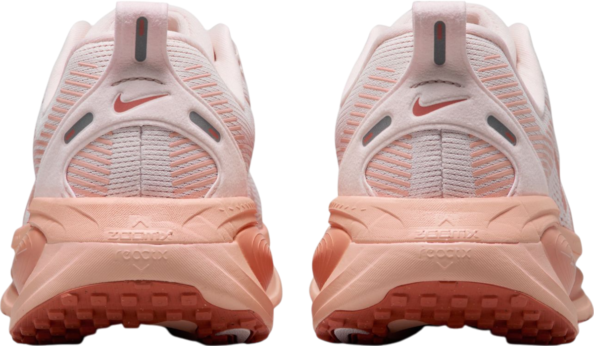 Кецове и обувки Nike Vomero 18 Розово | hm6804-601, 1