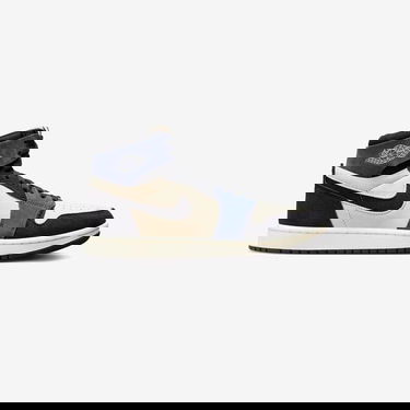 Кецове и обувки Jordan Air Jordan 1 High Zoom CMFT 2 Blackened Blue - EU 40.5 | US 7.5 Черно | DV1305-104, 2