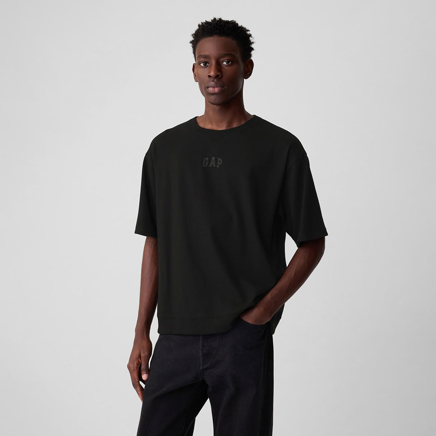 Тениска GAP Micro Logo Tee Black Черно | 857899-00, 0