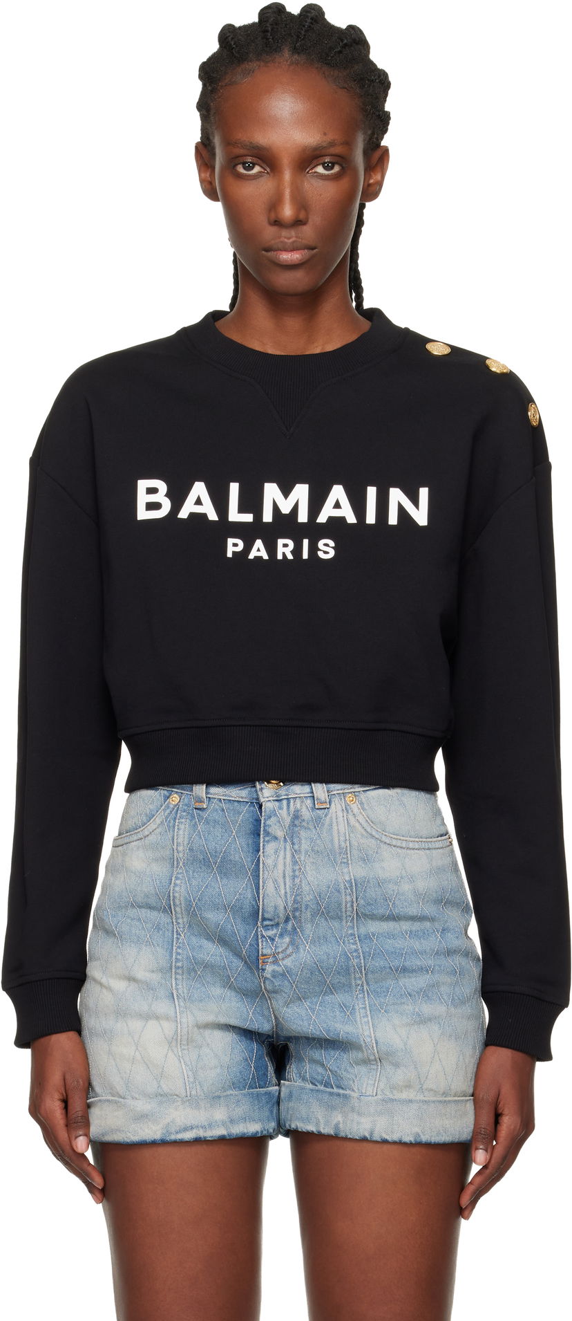 Суитчър Balmain Printed 'Balmain Paris' Cropped Sweatshirt with Gold-Tone Shoulder Buttons Черно | EF1JQ002BB02