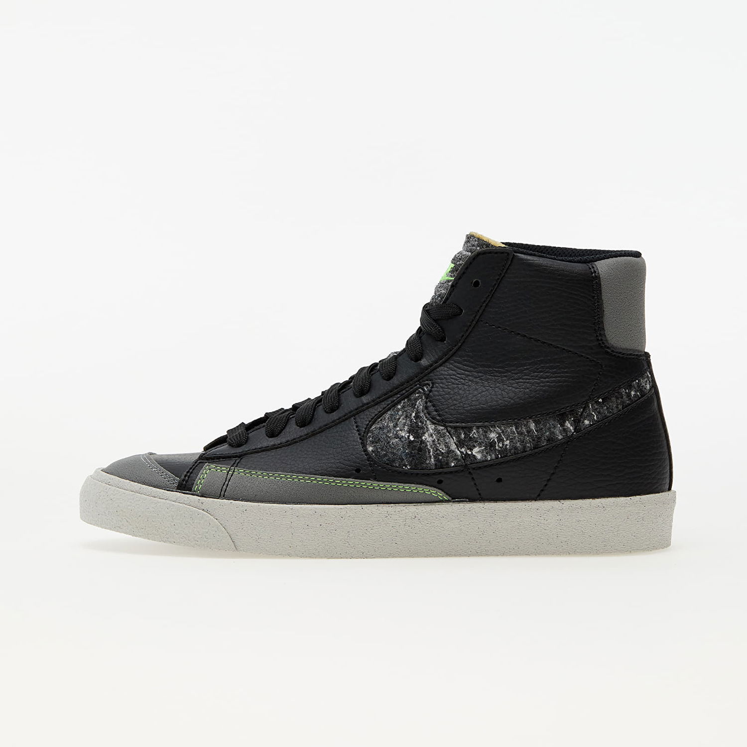 Кецове и обувки Nike Blazer Mid '77 Черно | CW6726-001, 0