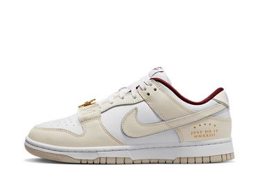 Кецове и обувки Nike Dunk Low SE W Бежово | DV1160-100, 1