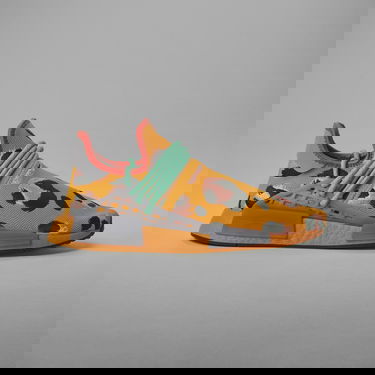 Кецове и обувки adidas Originals Pharrell Williams x NMD Hu "Fred Flintstone" Оранжево
 | GZ4439, 1