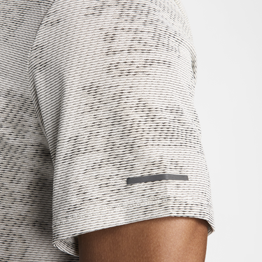 Тениска Nike Dri-FIT ADV Running Division Сиво | FZ0583-072, 3
