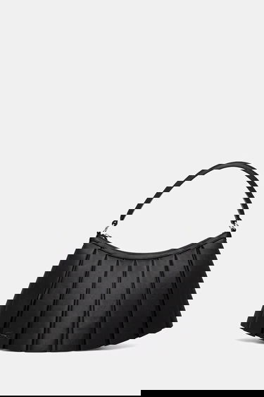 Чанта през рамо Lacoste Lacoste Pleated Leather Shoulder Bag Черно | NU5015DP, 0