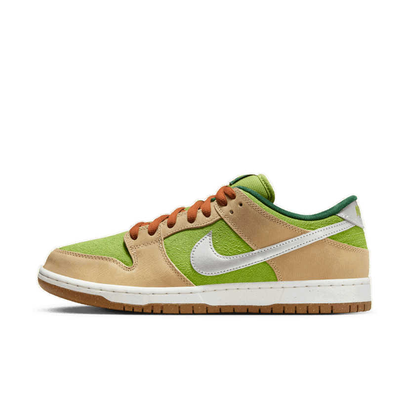 Скеитбординг Nike SB Dunk Low "Escargot" Бежово | FQ7585-200