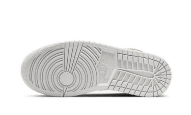 Кецове и обувки Jordan Air Jordan 1 Mid SE "Sanddrift" W Бежово | DM9126-104, 2