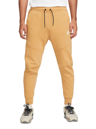 Спортни панталони Nike Sportswear Tech Fleece Jogger Pants Бежово | cu4495-722