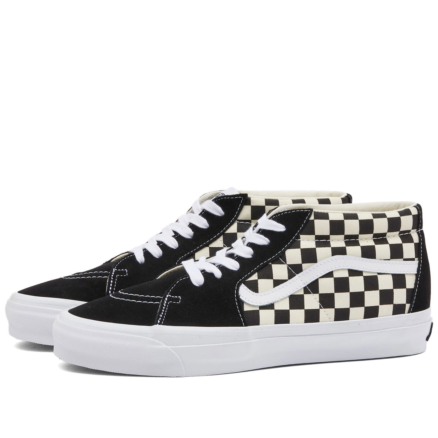 Кецове и обувки Vans Men's Sk8-Mid Reissue 83 Sneakers in Lx Checkerboard Black/Off White, Size UK 10 | END. Clothing Черно | VN000CQQ2BO, 0