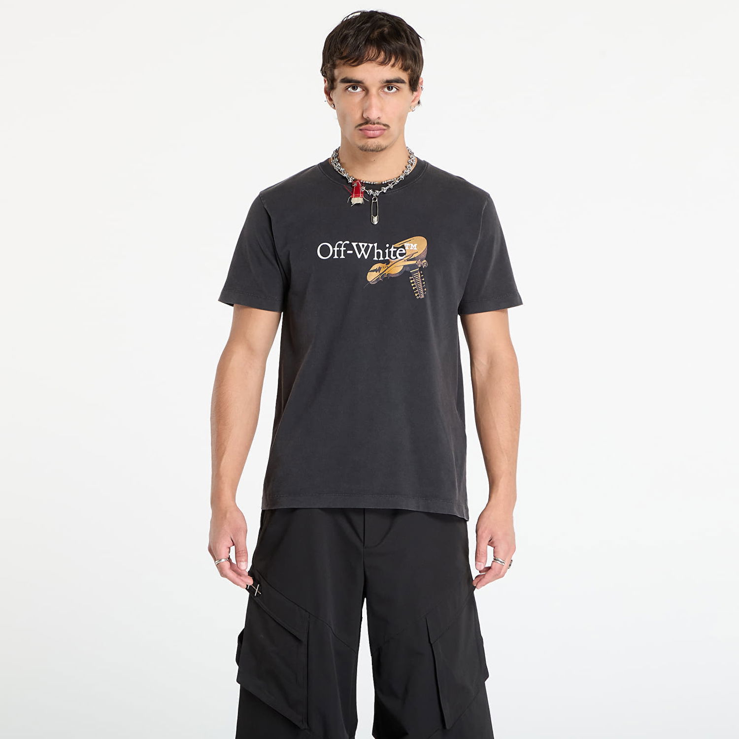 Тениска Off-White Off-White Cupid Arrow Slim S/S Tee Черно | OMAA027F25JER00C1301, 0