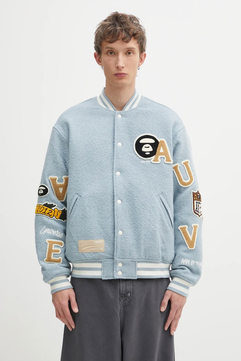 Яке бомбър AAPE by A Bathing Ape Main Universe Oversize Textured Varsity Patched Bomber Jacket Синьо | AAPJKM7742XAP