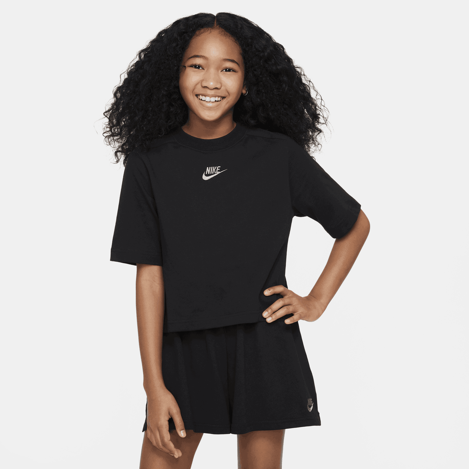 Съкратен топ Nike Nike Sportswear Cropped Short Sleeve T-Shirt Черно | FN8589-010, 0