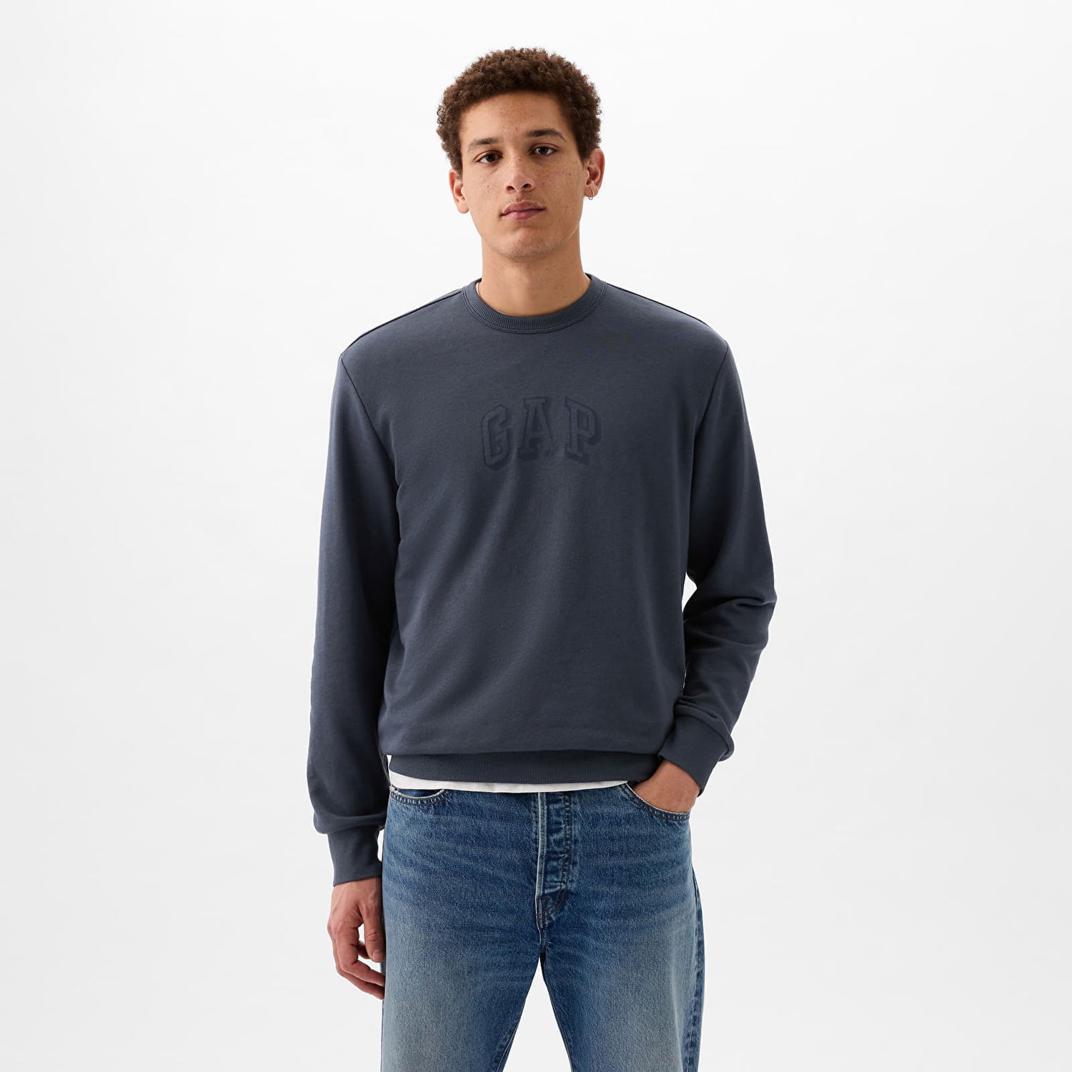 Суитчър GAP Logo Crewneck Sweatshirt Deep Sailor Blue Тъмно синьо | 868456-02, 0