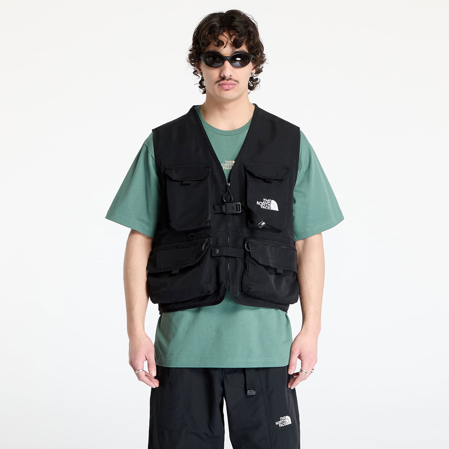 Жилетка The North Face NSE Multi-Pocket Vest Черно | NF0A8BK2JK31, 0
