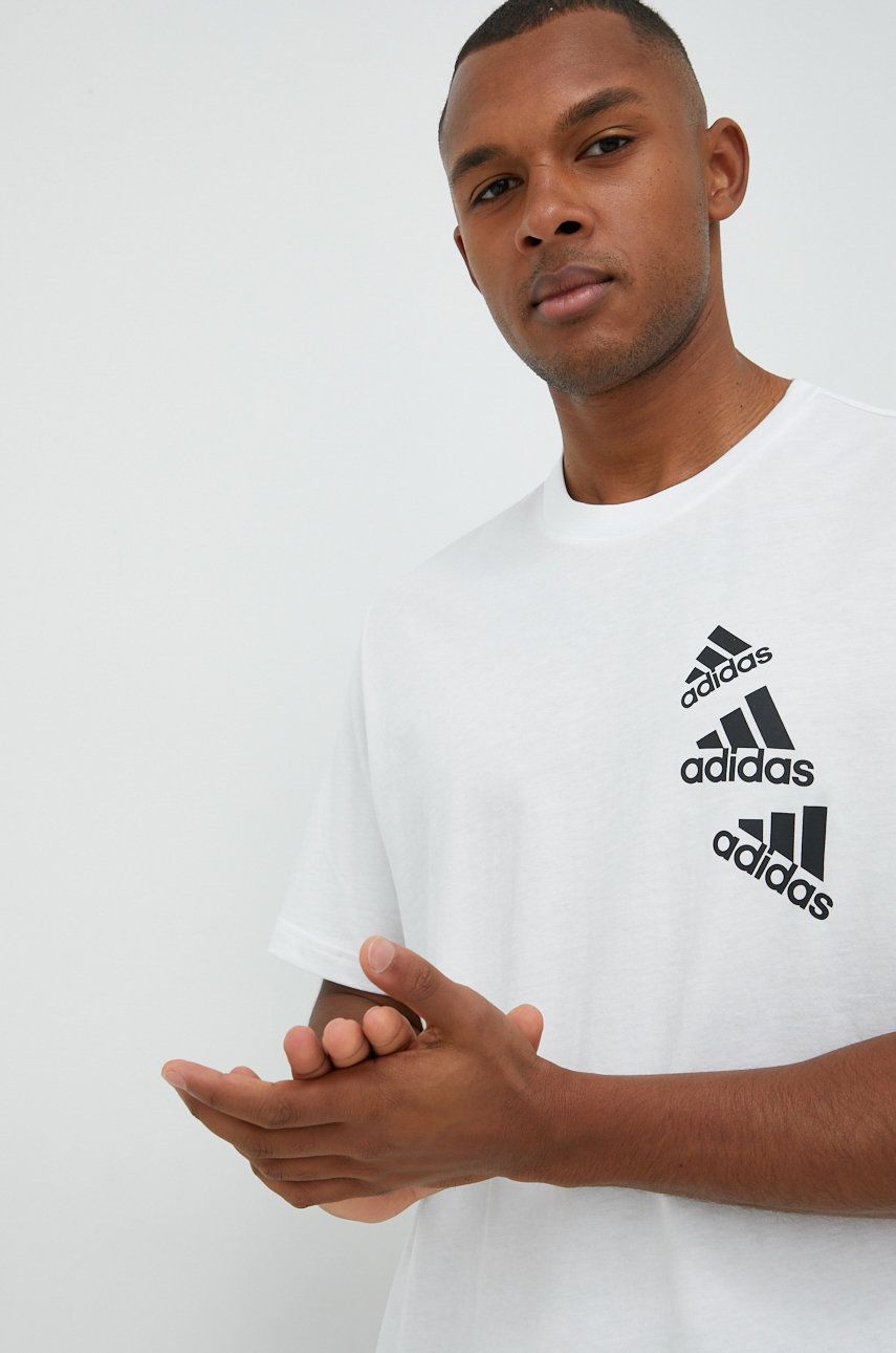 Тениска adidas Originals Essentials BrandLove Tee Бяло | HL9386, 0