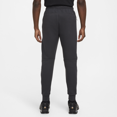 Спортни панталони Nike Liverpool FC Tech Sweatpants Черно | HV1942-070, 2