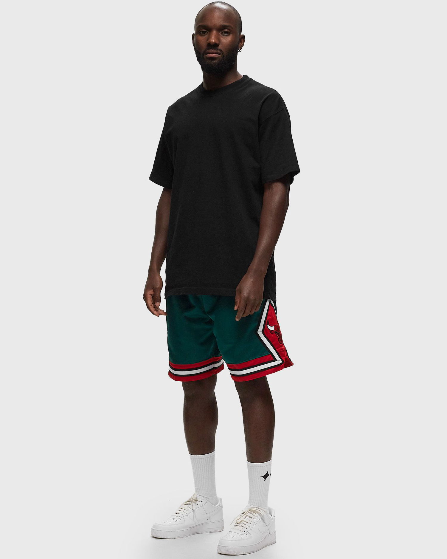 Къси панталони Mitchell & Ness Chicago Bulls Authentic Basketball Shorts Зелено | ASHRGS18115-CBUDKGN08, 1