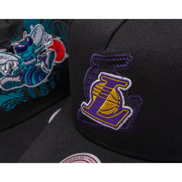Шапка с козирка Mitchell & Ness NBA Los Angeles Lakers Tilted Pro Snapback Cap Черно | HP12813-LALBLCK, 5