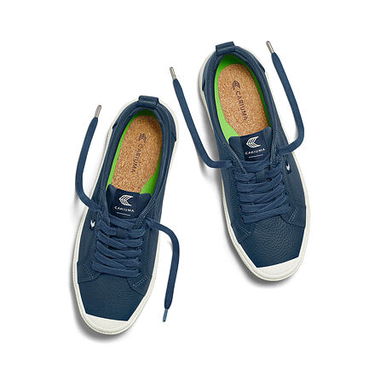 Кецове и обувки Cariuma OCA Low Premium Leather 40.5 Синьо | 100104U50, 5