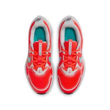 Кецове и обувки Nike Cosmic Runner Червено | HM4402-600, 4