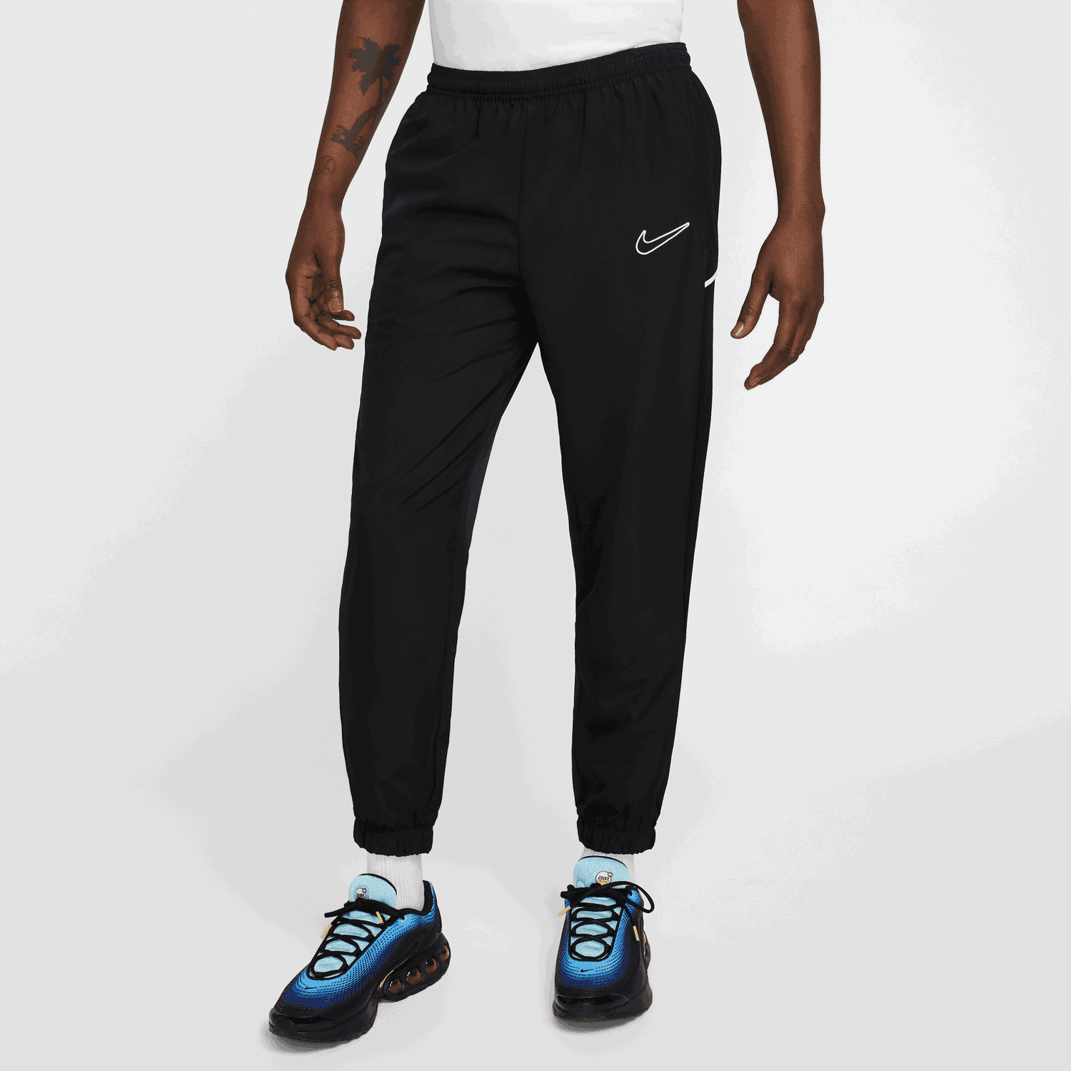 Спортни панталони Nike Academy Dri-FIT Football Pants Черно | HJ3780-010, 0