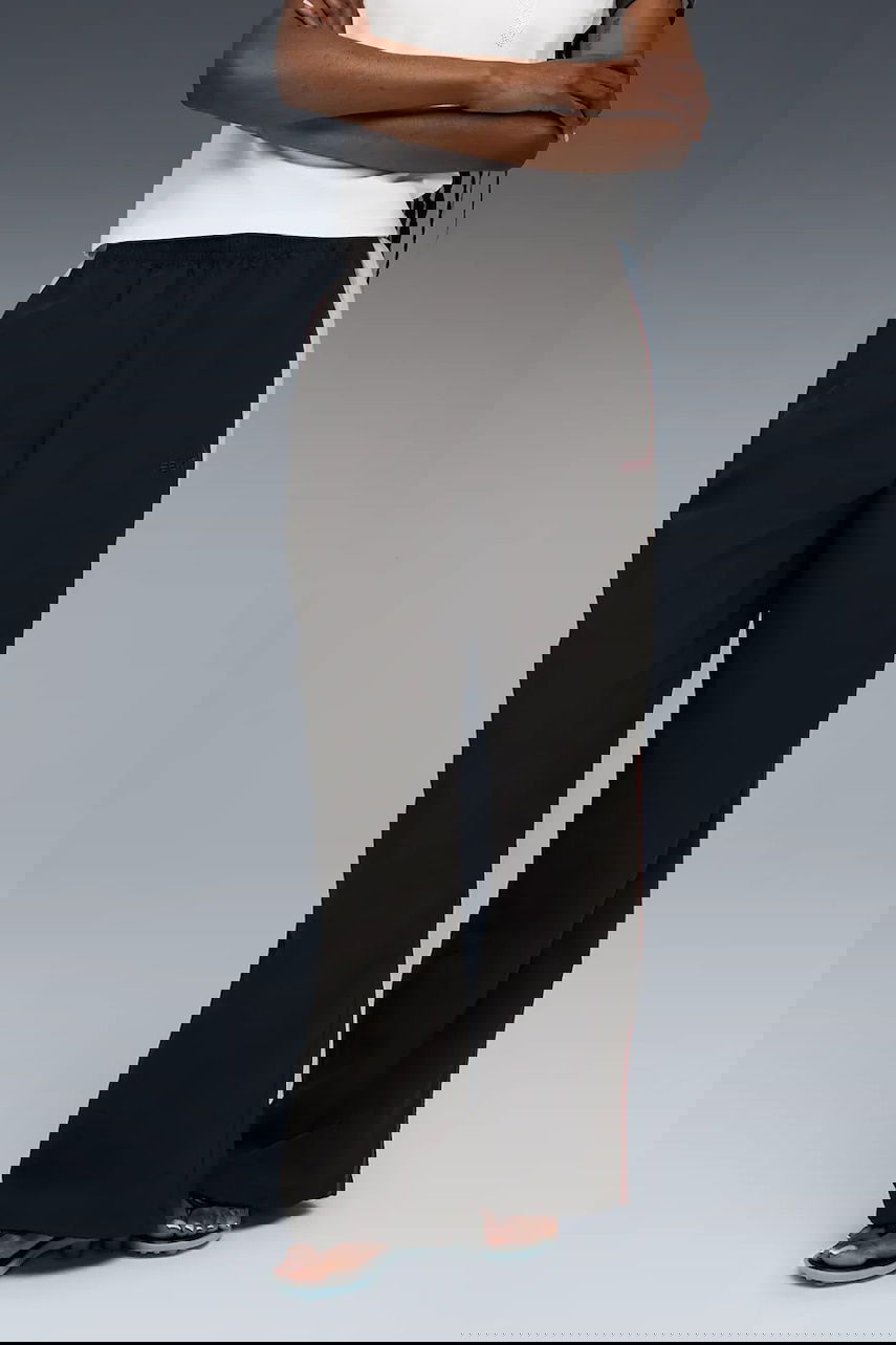 Спортни панталони Puma FENTY High Waist Flared Track Pants Черно | 635543, 0