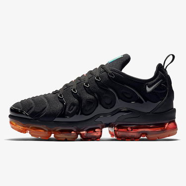 Кецове и обувки Nike Air VaporMax Plus Черно | CV1645-001, 1