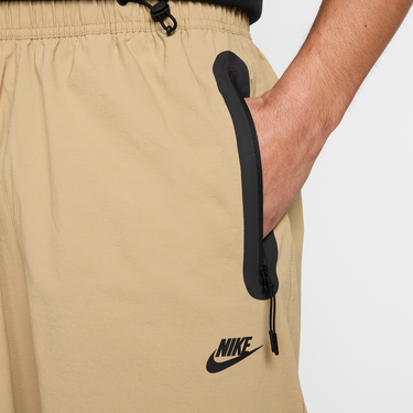 Карго панталони Nike Nike Tech Woven Loose Fit Pants Бежово | HM7158-297, 2