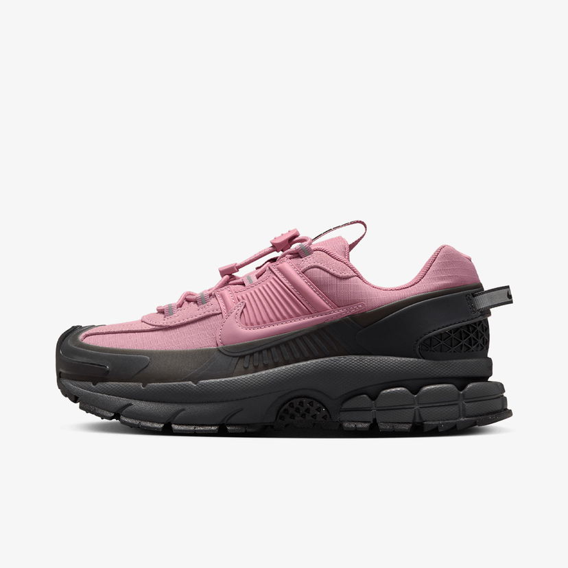 Кецове и обувки Nike Air Zoom Vomero 5 Roam Розово | HQ2181-003
